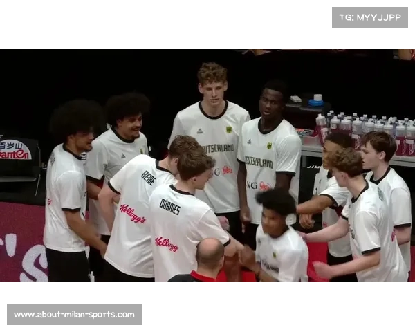 美国U19男篮以109-76大胜德国第九次夺冠震撼世界篮球舞台 美国U19男篮以109-76大胜德国第九次夺冠震撼世界篮球舞台