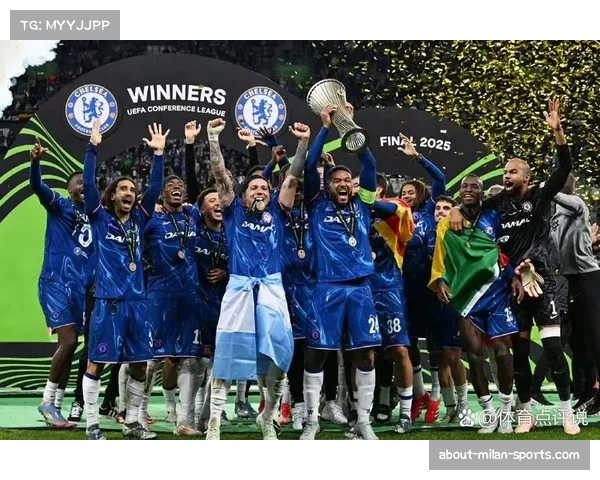 德甲赛季已过四分之一 欧冠资格争夺呈现五队竞逐局面